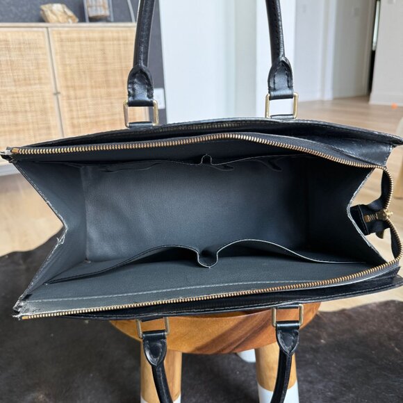 Louis Vuitton Riviera Bag - Picture 4 of 11